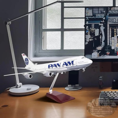 パンナム航空 B747 特大模型 飛行機 1:150 約45cm マニアも満足 準完成品 ライト付/無 選べるモデル 飾れる航空機 インテリア ギフト ボーイング 航空模型 航空機 国際航空 コレクション ギフト